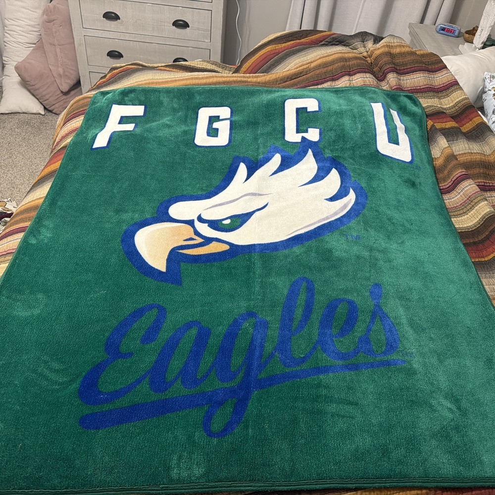 Florida Gulf Coast University Blanket, 50"x55"‎ Woven Cotton Blend Throw